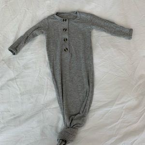 Lou Lou & Company Gray Ribbed Knotted Gown